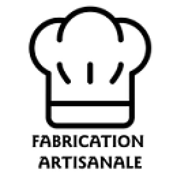 Handgefertigter schwarzer Johannisbeer-Sirup in Flasche